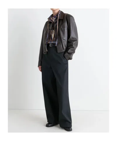 Lemaire Buttoned-up Elasticated Leather Jacket In Burgundy
