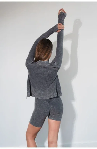 Vitality Cloud Ii Rib Basic Jacket In Black