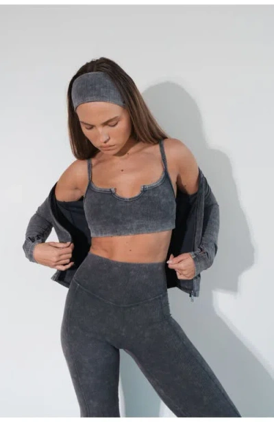 Vitality Cloud Ii Rib Basic Jacket In Black