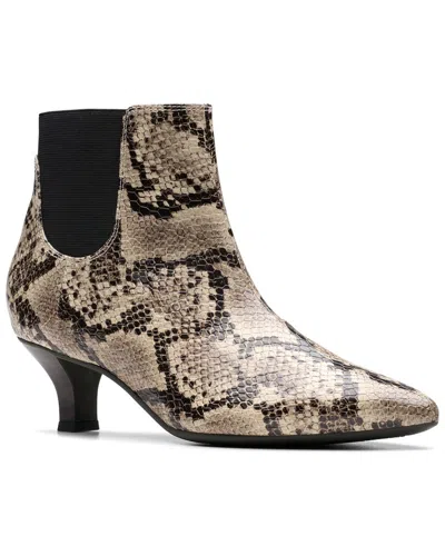 Clarks Kepley Erin In Grey Synthetic In Multi