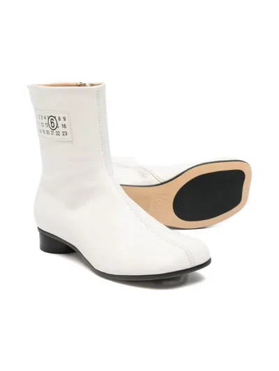 Mm6 Maison Margiela Tabi Leather Ankle Boots In White