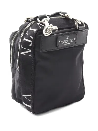 Pre-owned Valentino Garavani 2010s Logo-detail Messenger Bag In Black