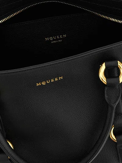 Alexander Mcqueen Borsa A Mano Farringdon Media In Pelle Nera Donna In Black
