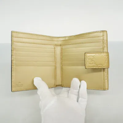 Pre-owned Gucci Beige Leather Wallet (bi-fold) () In Sand