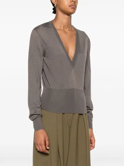 Fendi Women Cashmere V-necked Sweater In Brown