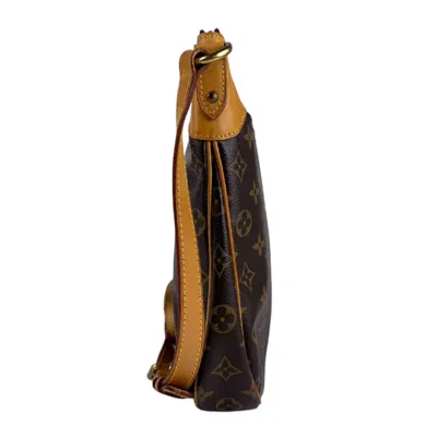 Pre-owned Louis Vuitton Brown Monogram Shoulder Bag ()