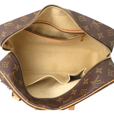 Pre-owned Louis Vuitton Brown Monogram Shoulder Bag ()