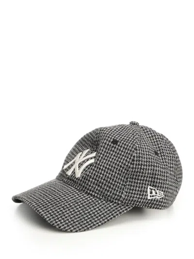 New Era Houndstooth 9twenty Neyyan Blk Hats Black In Burgundy