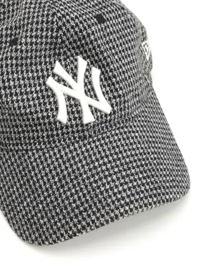 New Era Houndstooth 9twenty Neyyan Blk Hats Black In Burgundy