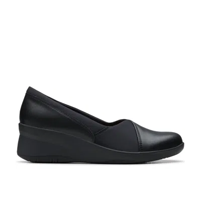 Clarks Suttyn Walk In Black Leather In Black