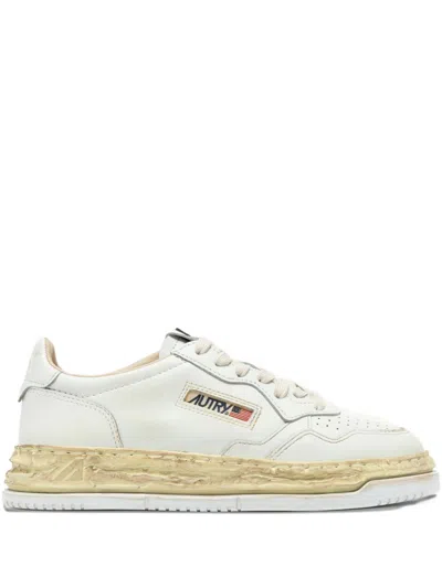Autry X Maison Mihara Yasuhiro Medialist Low Super Vintage Sneakers In White