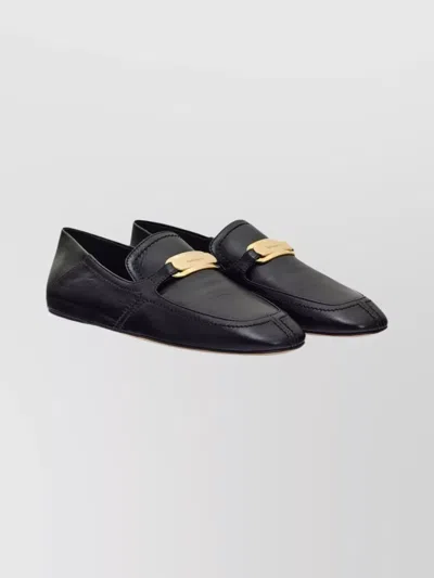 Ferragamo Elaine Vara Buckle Loafers In Calf Leather In Black