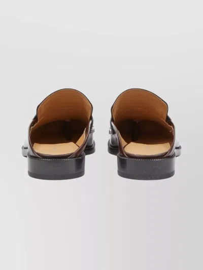 Maison Margiela Leather Sandals With Round Toe Design In Brown