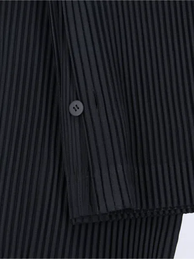 Issey Miyake Tailored Trousers With Button And Pleats In Black