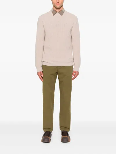 Apc Lawrence Chino With Belt Loops And Pockets In Green