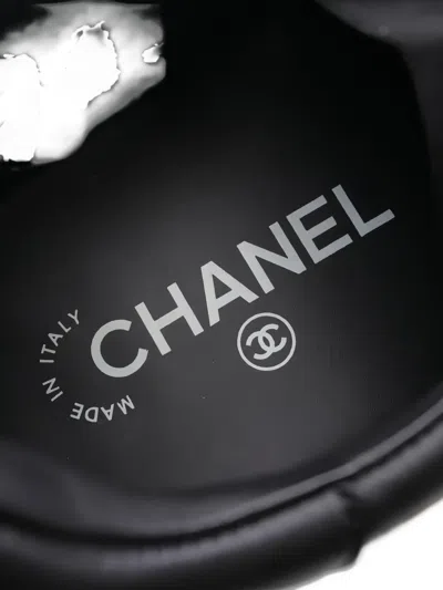 Pre-owned Chanel 1986-1988 Logo Leather Low-cut Sneakers In Black