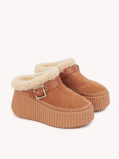 Chloé Nama Buckled Shearling-lined Suede Platform Mules In Brown