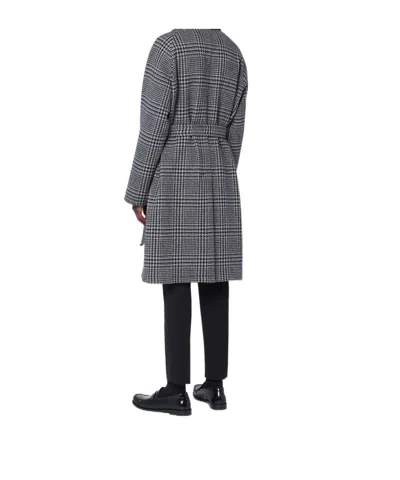 Tagliatore Check-print Coat In Black