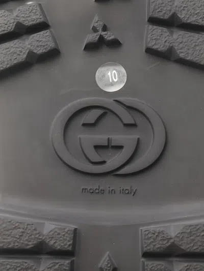 Pre-owned Gucci 20s Gg-quilted Buckle Sandals In Green