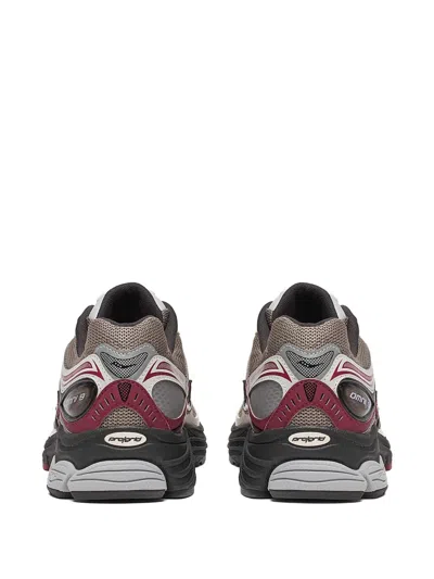 Saucony Progrid Omni 9 Tmy Sneakers In Multi