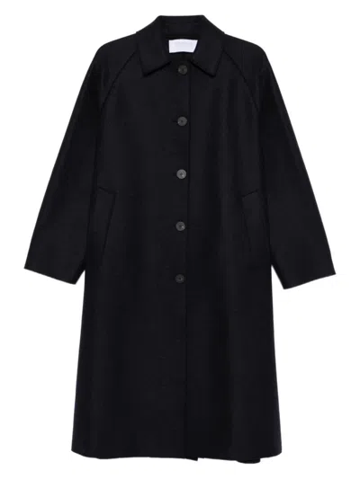 Harris Wharf London Wool Coat With Raglan Sleeves And Pockets In Black