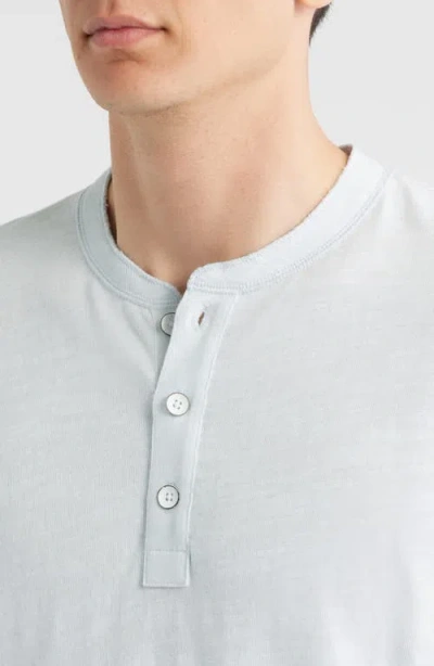 Rag & Bone Classic Short Sleeve Henley In White