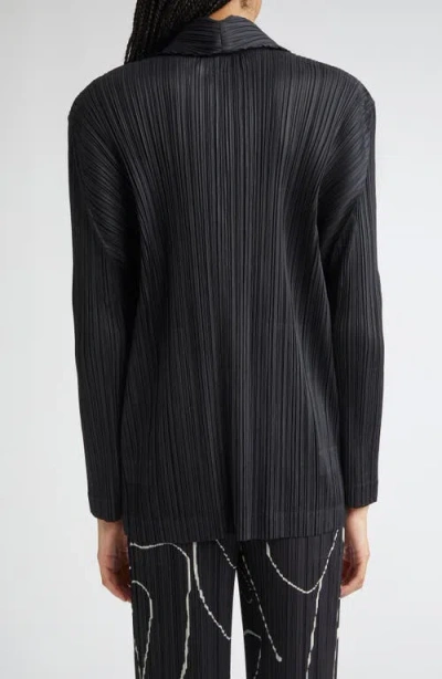 Issey Miyake Pleats Jacket In Black