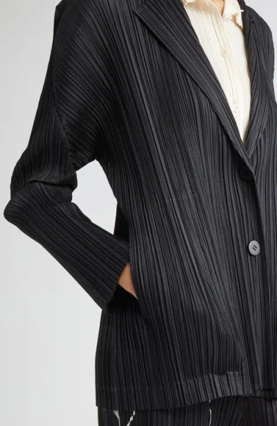 Issey Miyake Pleats Jacket In Black