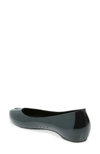 Jeffrey Campbell Fixed Split Toe Jelly Flat In Black