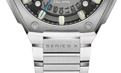 Bulova Mens Silver Tone Stainless Steel Bracelet Watch 98b456 In Black