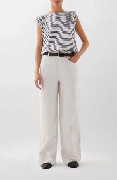 Scalpers Big Arm Tee In White