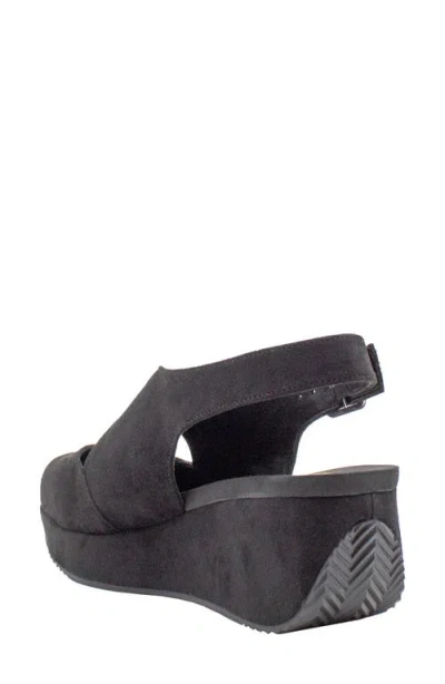 Volatile Aurora Platform Wedge Sandal In Black