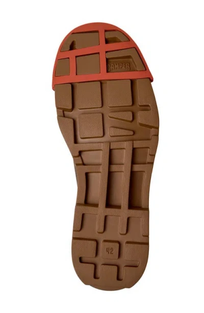 Camper Junction In Brown