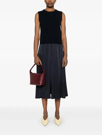 Vince Henley Vest In Black