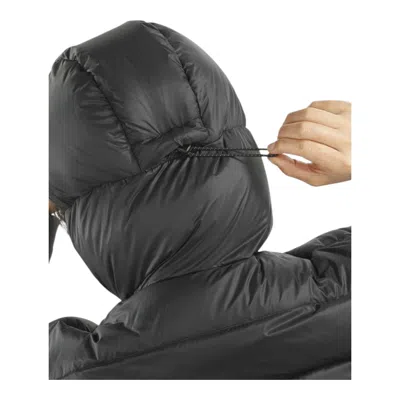 Salomon (wmns)  Outline Novelty Cropped Down Hooded Jacket 'deep Black' In Gray