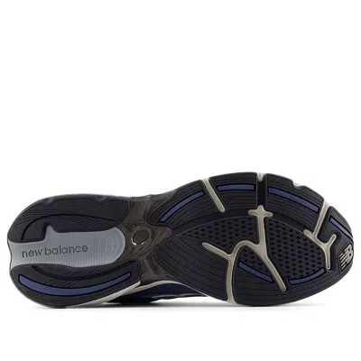 New Balance Layered Blue And Grey Sneakers With Sole