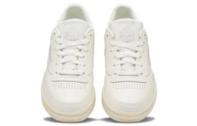 Reebok (wmns)  Club C 85 'chalk' In Neutral