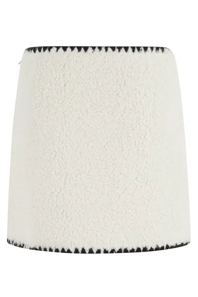 Ermanno Firenze Textured Mini Skirt In Teddy Fabric In White