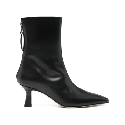 Aeyde Leather Boots In Black