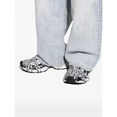 Balenciaga Mens 3xl Extreme Laces Logo Sneaker In White