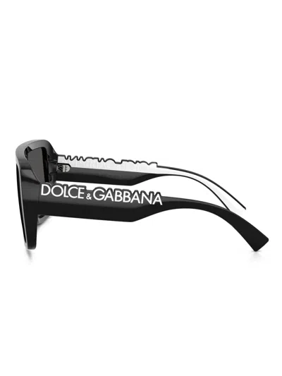 Dolce & Gabbana Logo Rectangle-frame Sunglasses In Black