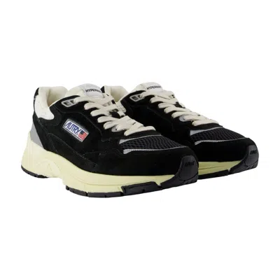 Autry Black Suede And Mesh Sneakers With Cream Cushioned Sole In Black