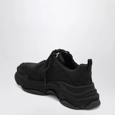 Balenciaga Triple S Sporty Low-top Sneakers In Black