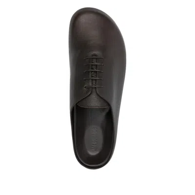 Jacquemus Round-toe Mules In Brown