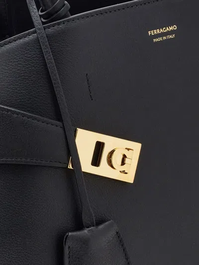 Ferragamo Hug Medium Leather Tote Bag In Black