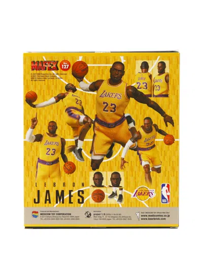 Medicom Toy Mafex Lebron James Figure