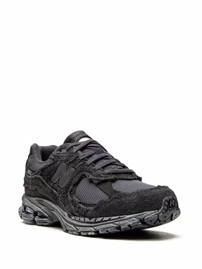 New Balance M2002 Protected Sneakers In Black
