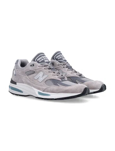 New Balance 991 V2 Miuk Sneakers In Gray