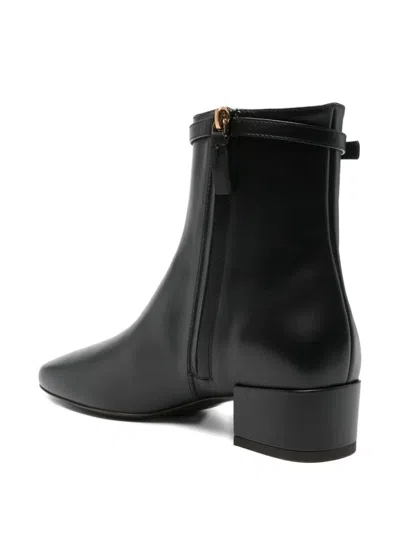 Tod's Low Ankle Boot T. 035 In Black