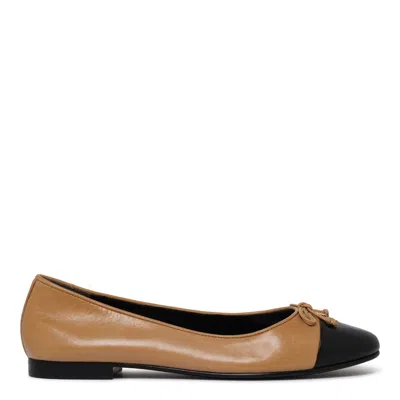 Tory Burch Ginger Shortbre Leather Flat Shoes In Brown
